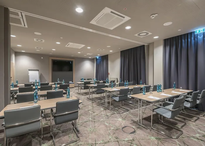 - - Berliner Tor By Ihg