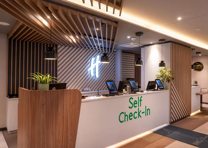 - - Berliner Tor By Ihg Hotel 4*