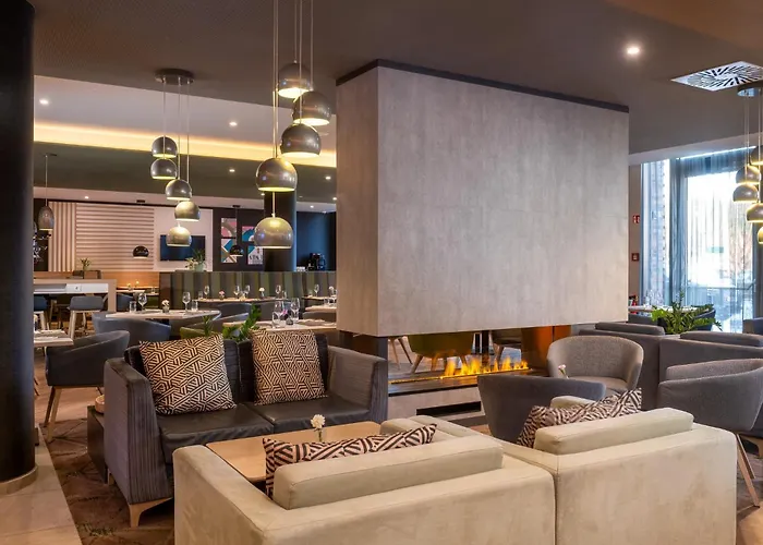 - - Berliner Tor By Ihg Hamburgo
