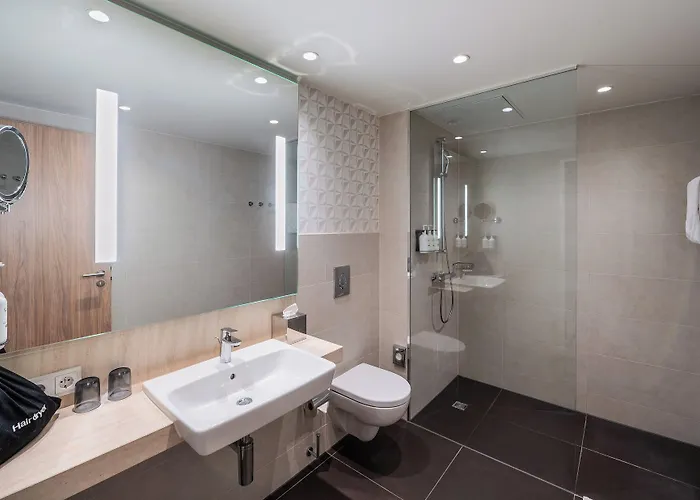 Hotel - - Berliner Tor By Ihg 4*